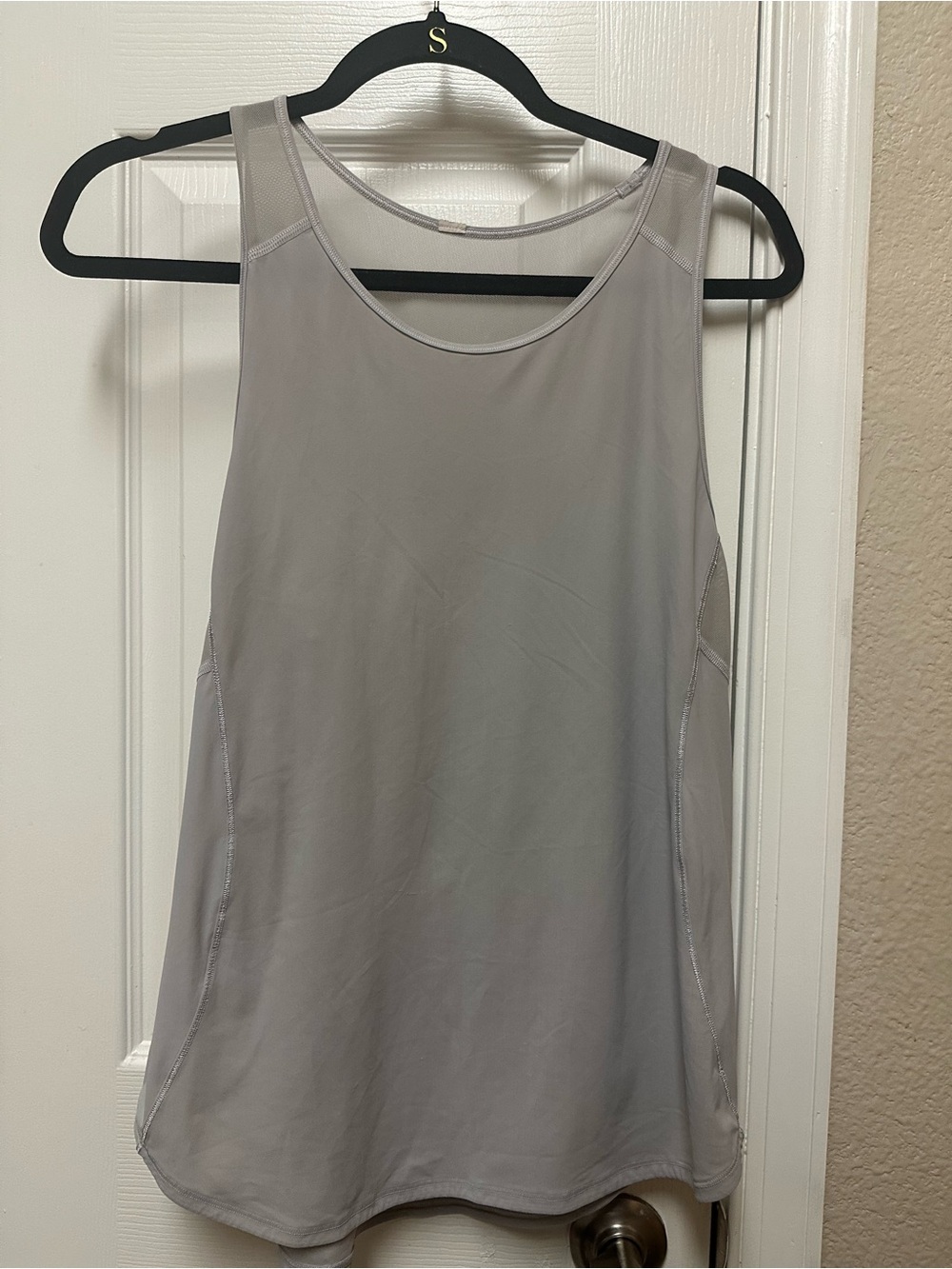 lululemon athletica Women’s Sleeveless Tank Top - Light Gray
